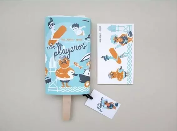 服裝包裝盒設(shè)計(jì)